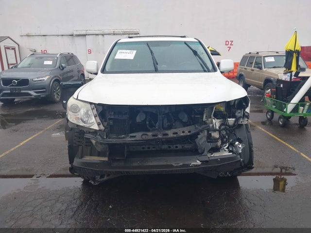 Lexus LX 570