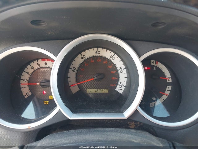 Toyota Tacoma Base V6