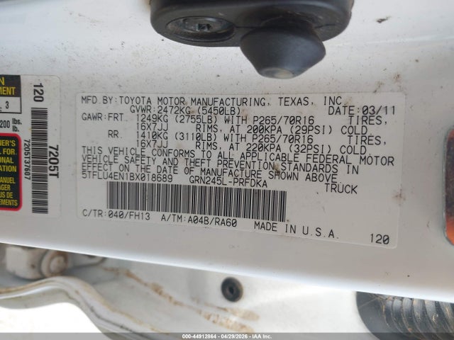 Toyota Tacoma Base V6