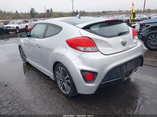 Hyundai VELOSTER Turbo