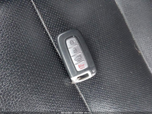 Hyundai VELOSTER Turbo