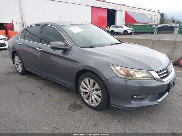 Salvage Honda Accord Image