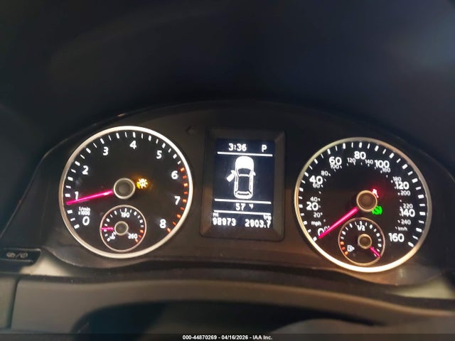 Volkswagen Tiguan S
