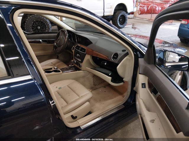Mercedes-Benz C-Class Sport