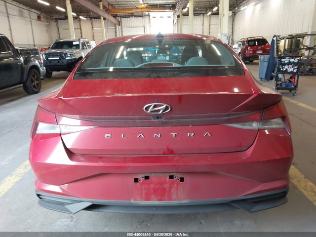 Hyundai ELANTRA Sel