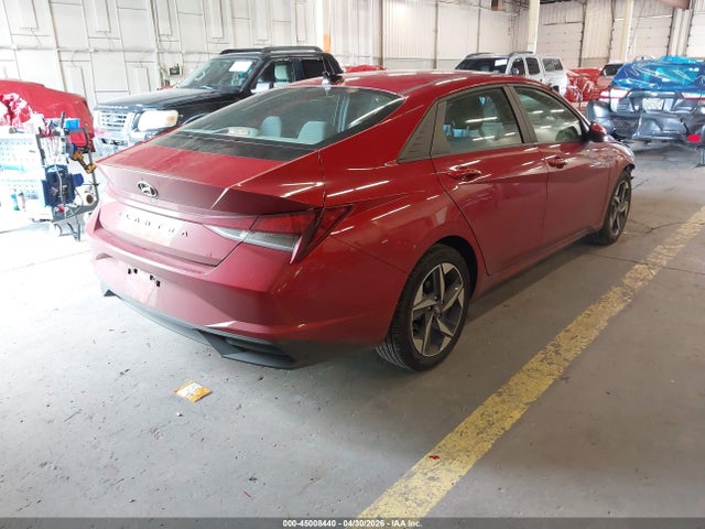 Hyundai ELANTRA Sel