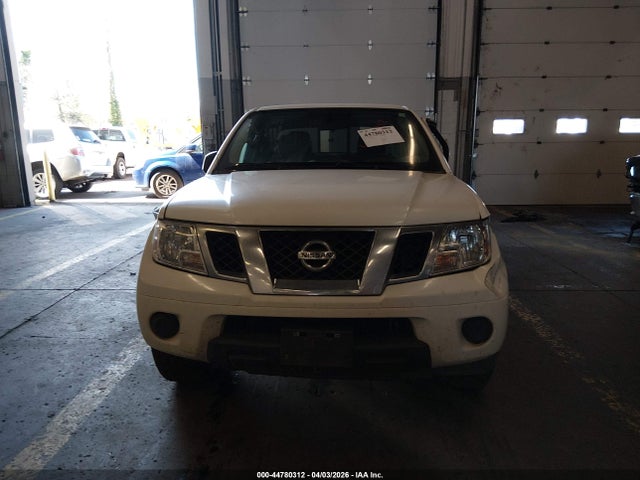 Nissan Frontier Sv