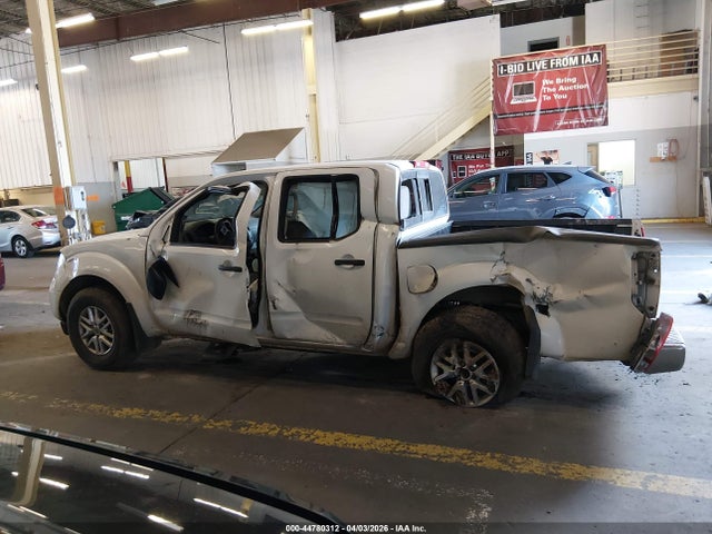 Nissan Frontier Sv