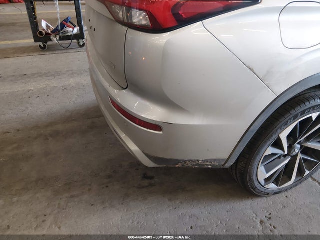 Mitsubishi Outlander Se 2.5 S-awc