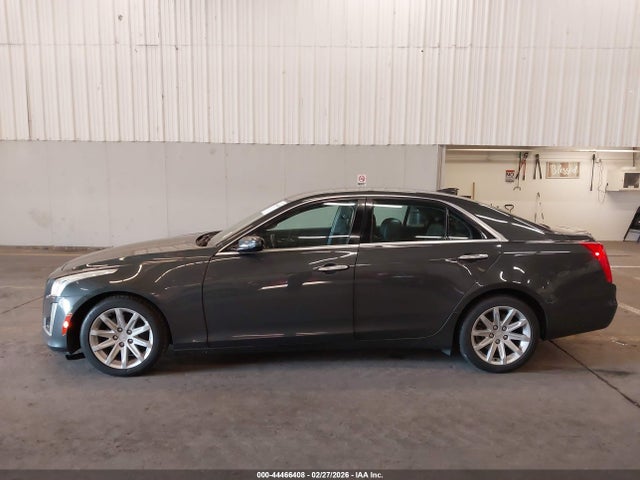Cadillac CTS Standard