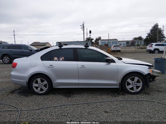 Volkswagen Jetta 2.0l S