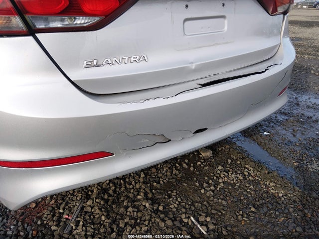 Hyundai ELANTRA Sel