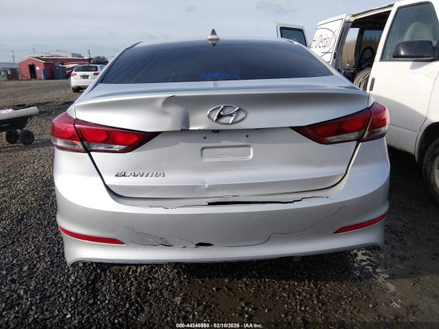 Hyundai ELANTRA Sel