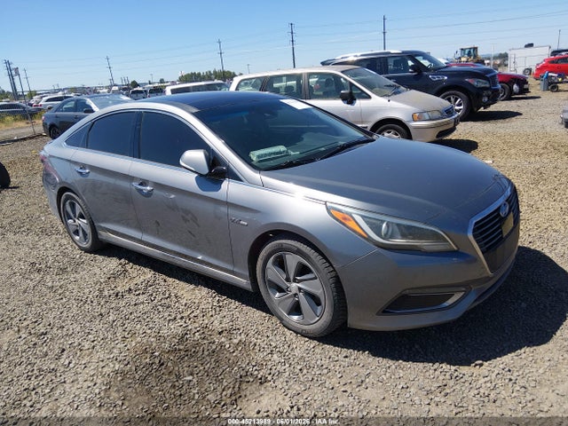 Salvage Hyundai SONATA Image