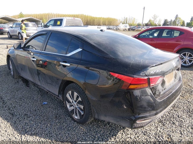 Nissan Altima S Fwd
