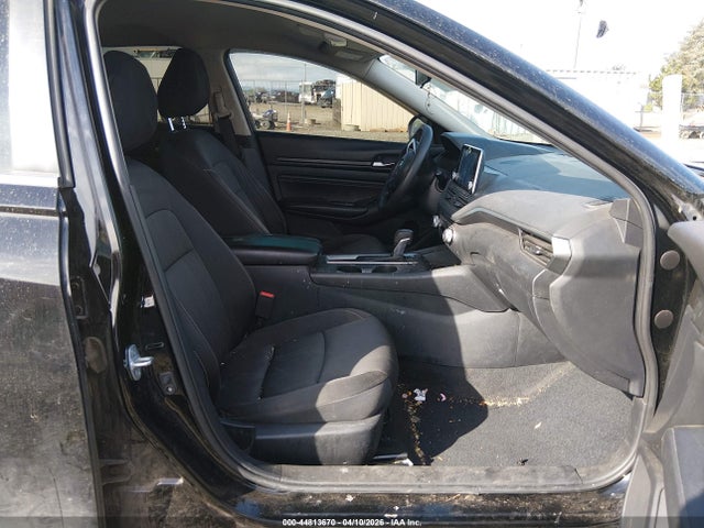 Nissan Altima S Fwd
