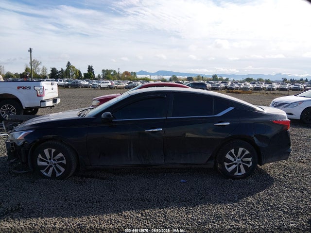 Nissan Altima S Fwd