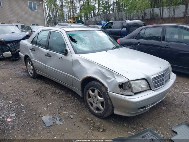 Salvage Mercedes-Benz C-Class Image