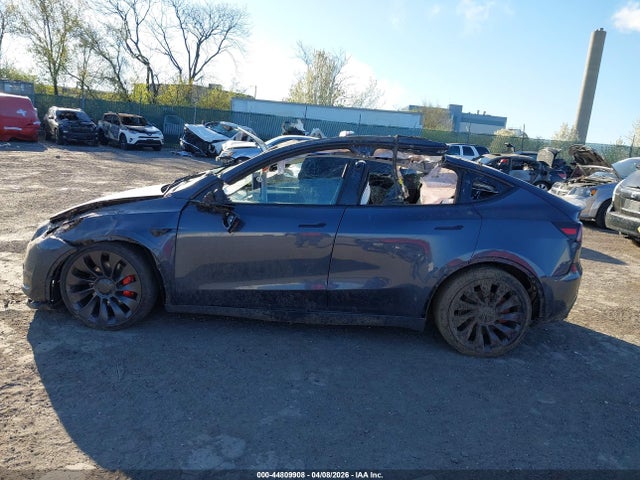 Tesla Model Y Performance Dual Motor All-wheel Drive