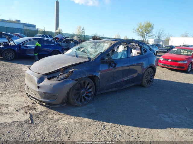 Tesla Model Y Performance Dual Motor All-wheel Drive