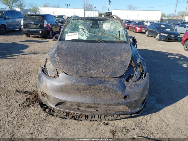 Tesla Model Y Performance Dual Motor All-wheel Drive
