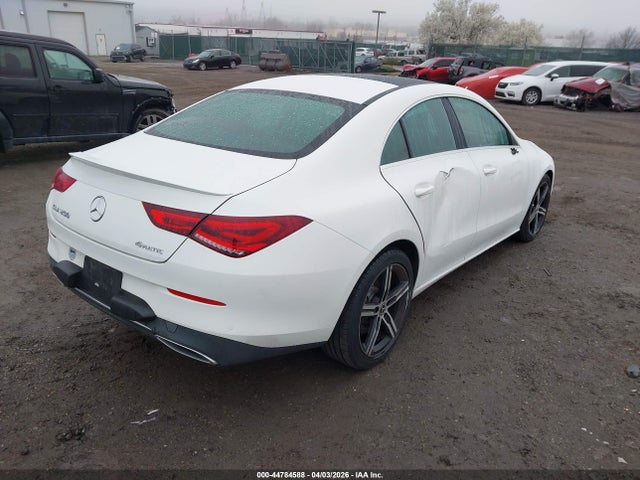 Mercedes-Benz Cla-class 4matic