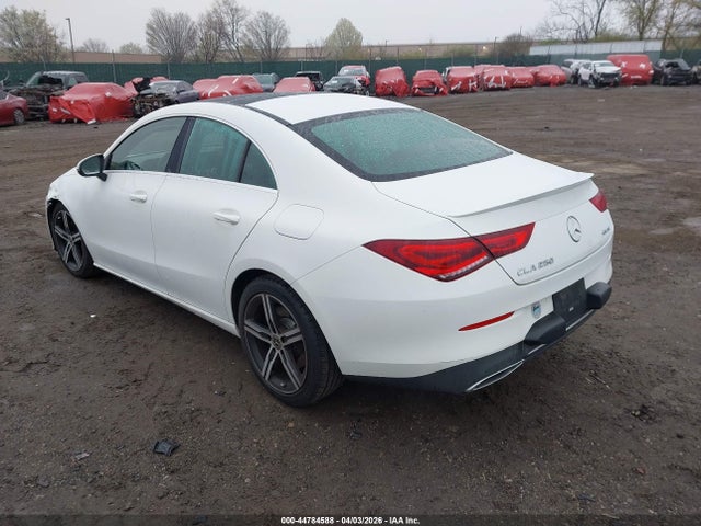 Mercedes-Benz Cla-class 4matic