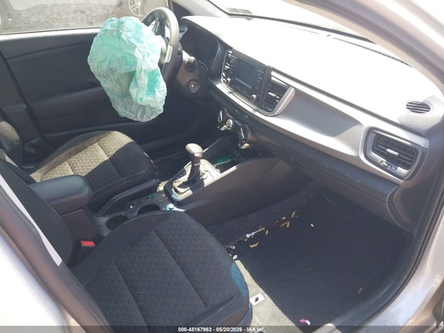 Kia Rio S
