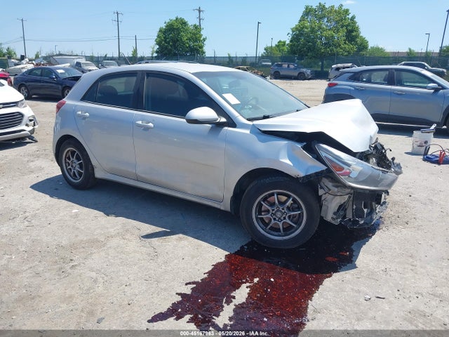 Salvage Kia Rio Image