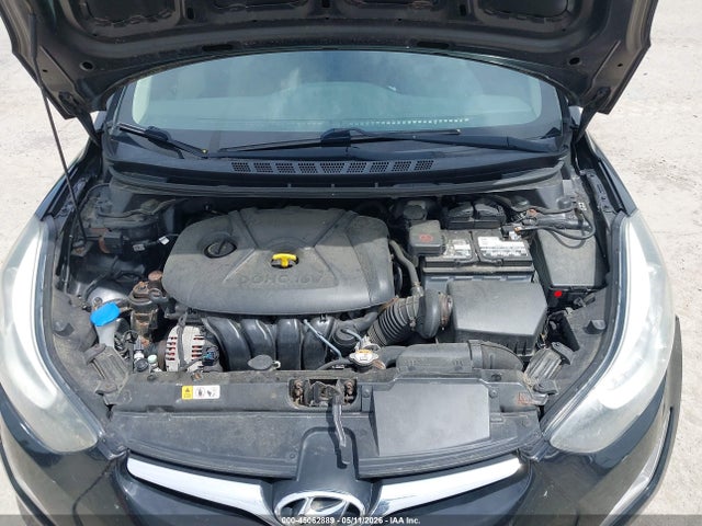 Hyundai ELANTRA Se