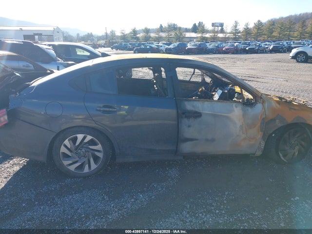 Subaru Legacy Limited