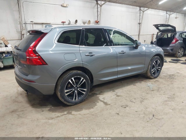 Volvo XC60 T5 Momentum