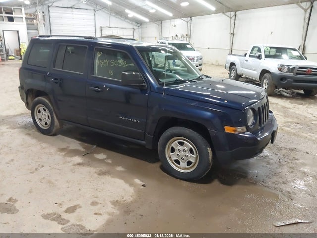 Salvage Jeep Patriot Image