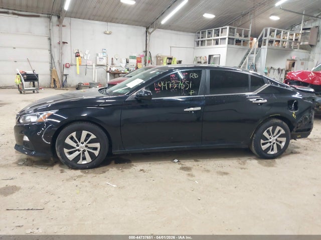 Nissan Altima S Fwd