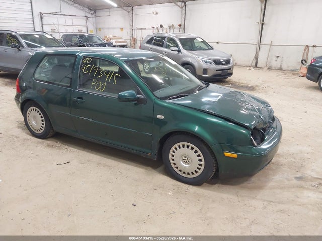 Salvage Volkswagen Golf Image