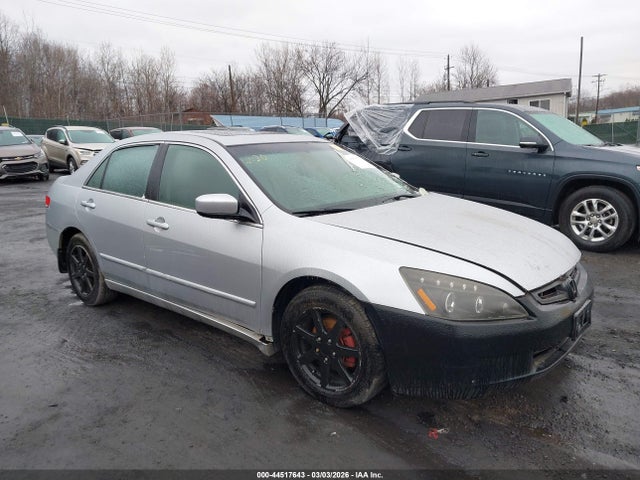 Salvage Honda Accord Image