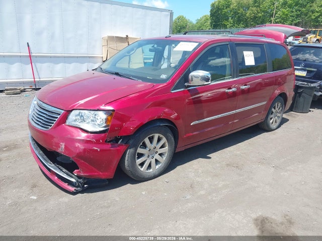 Chrysler Town & Country Limited