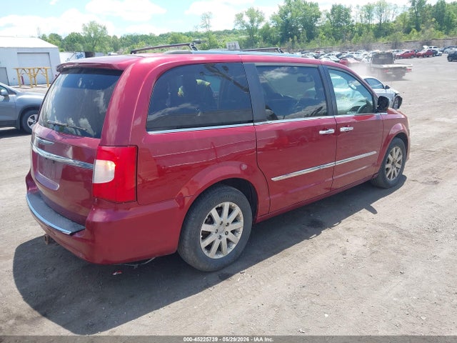 Chrysler Town & Country Limited