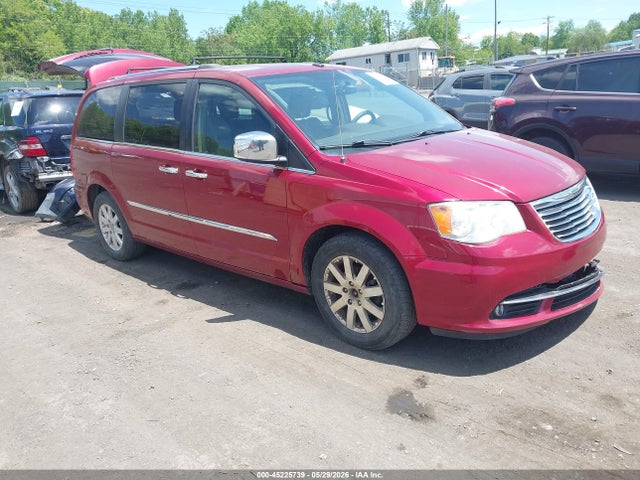 Salvage Chrysler Town & Country Image