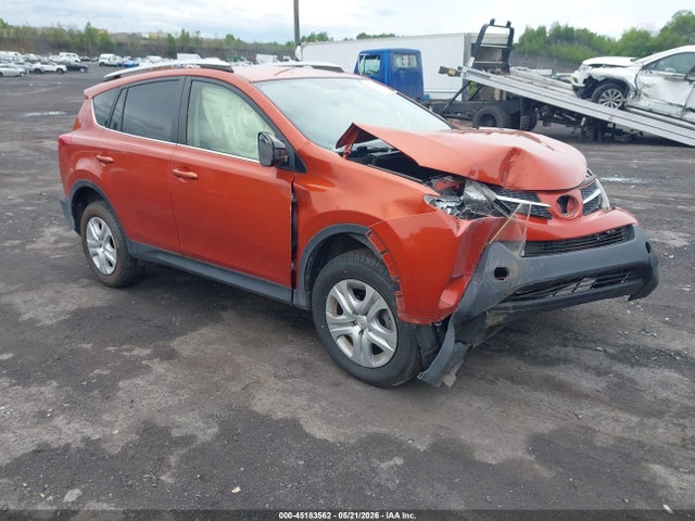 Salvage Toyota RAV4 Image
