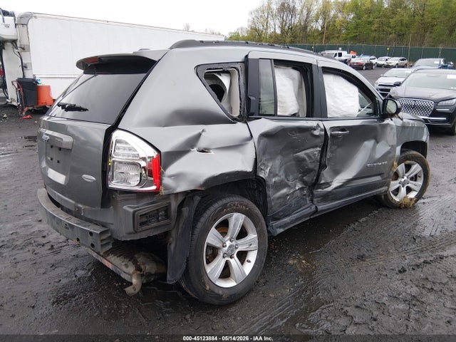 Jeep Compass Latitude