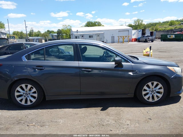 Subaru Legacy 2.5i Premium