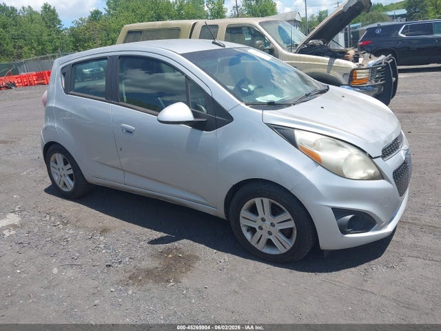 Salvage Chevrolet Spark Image
