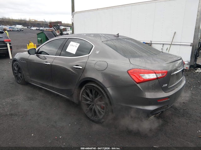 Maserati Ghibli S Q4 Gransport