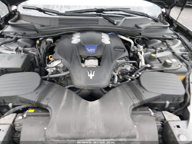 Maserati Ghibli S Q4 Gransport
