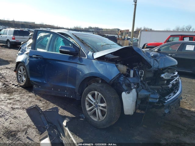Salvage Ford Edge Image