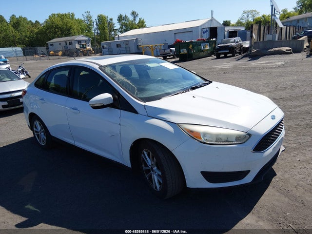 Salvage Ford Focus Image
