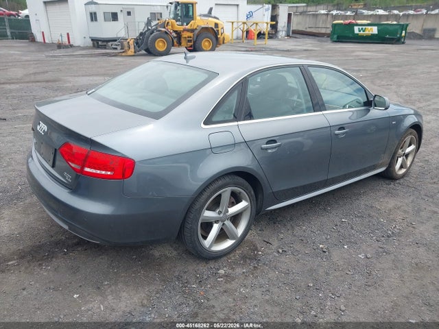 Audi A4 2.0t Premium