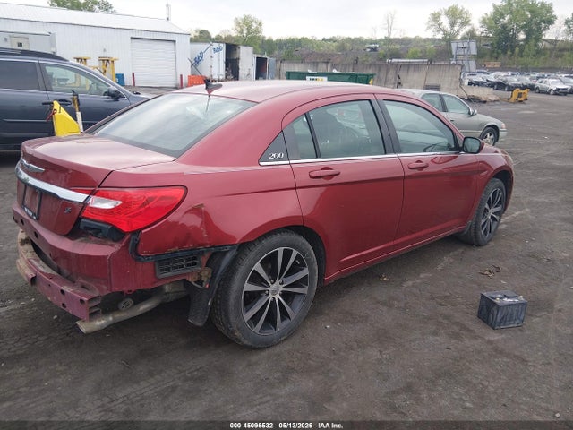 Chrysler 200 Touring