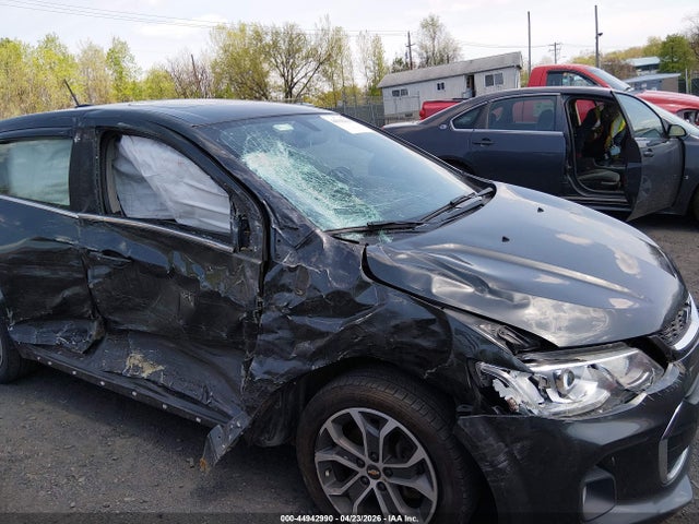 Chevrolet Sonic Lt Auto